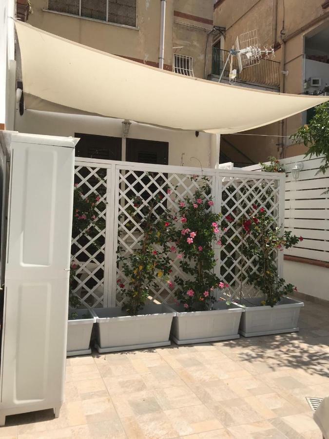 Virgilio'S Garden Bed & Breakfast Castellammare di Stabia Luaran gambar