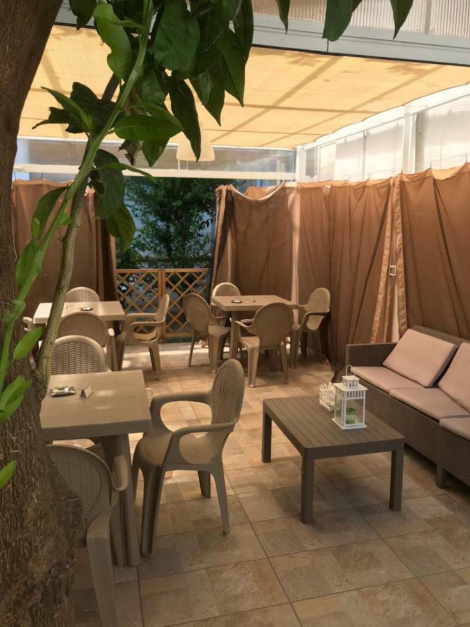 Virgilio'S Garden Bed & Breakfast Castellammare di Stabia Luaran gambar
