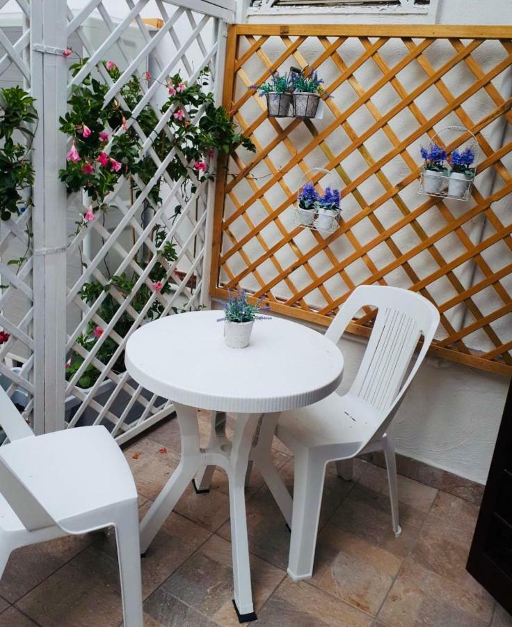 Virgilio'S Garden Bed & Breakfast Castellammare di Stabia Luaran gambar